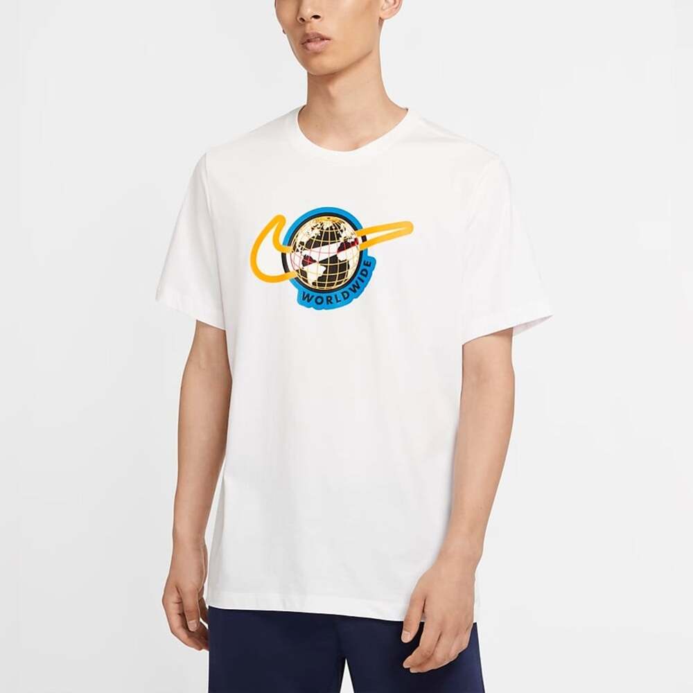 Like New Nike Sportswear Men's Worldwide Crest White T-Shirt, Size Medium